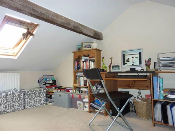 Photo 6