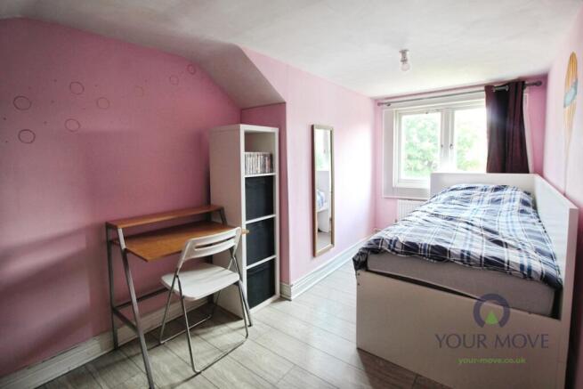 3 bed Terraced for sale Image 11