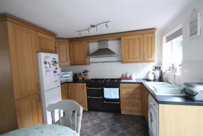 KITCHEN-DINER