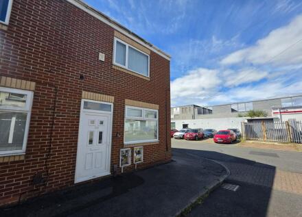 Lyndhurst Terrace, Sunderland, Tyne and Wear, SR4 6SQ