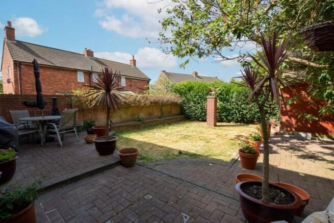 3 bed Semi-Detached for sale Image 11