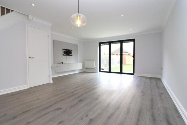 19 Sherriff Close...