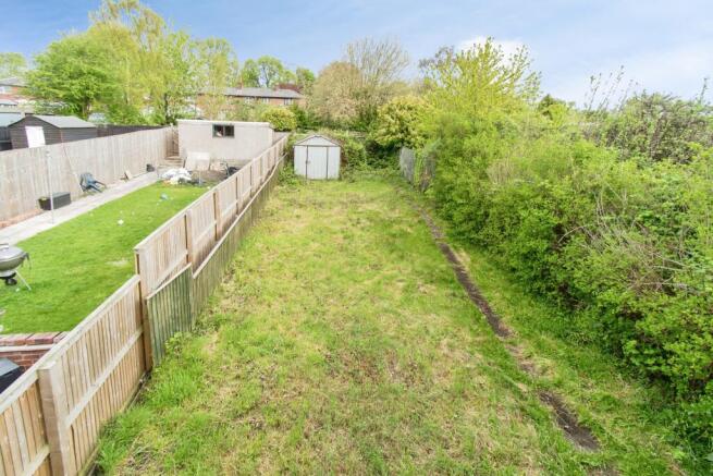 3 bed Terraced for sale Image 7