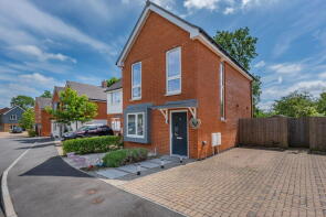 14, Woodpecker View, Crowborough TN6 2GG