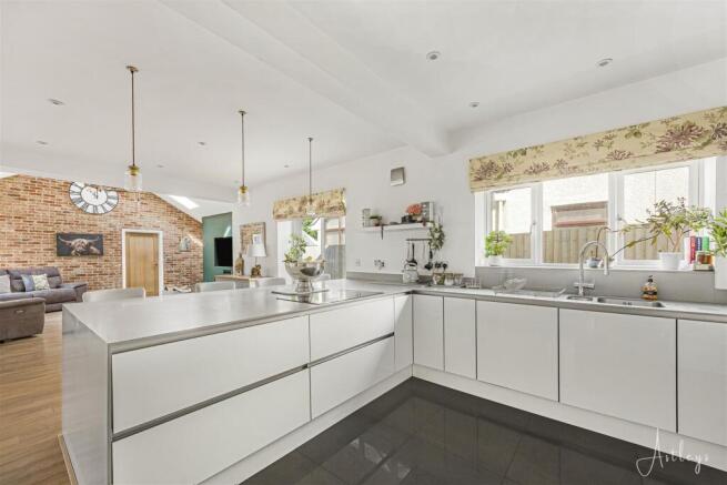 Kitchen area