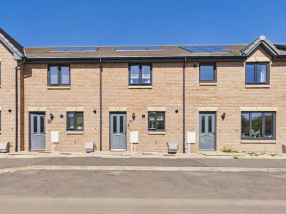 2-bed terraced on 16 Sandilands View, Edinburgh, EH16 4DF, £225,000