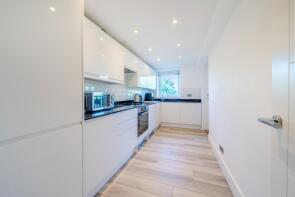 Flat 40, Nevill Court, Edith Terrace, London SW10 0TL