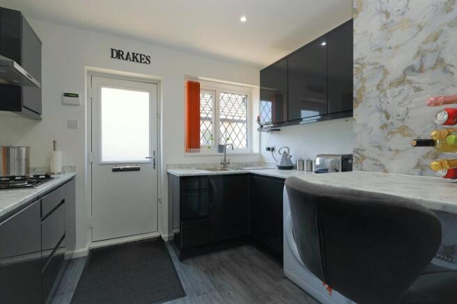 2 bed Bungalow for sale Image 5