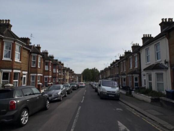 32sailsbury2.jpg