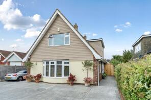 7, Regis Avenue, Bognor Regis PO21 4HQ