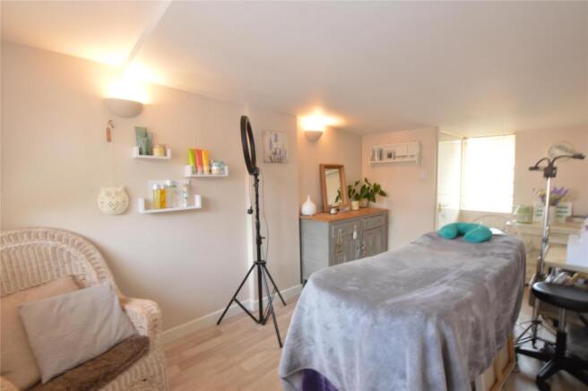 Beauty Room