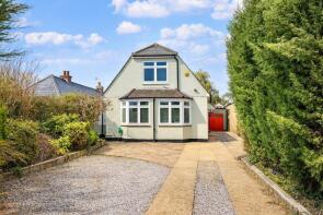 21, Hawfield Gardens, Park Street, St. Albans AL2 2PB