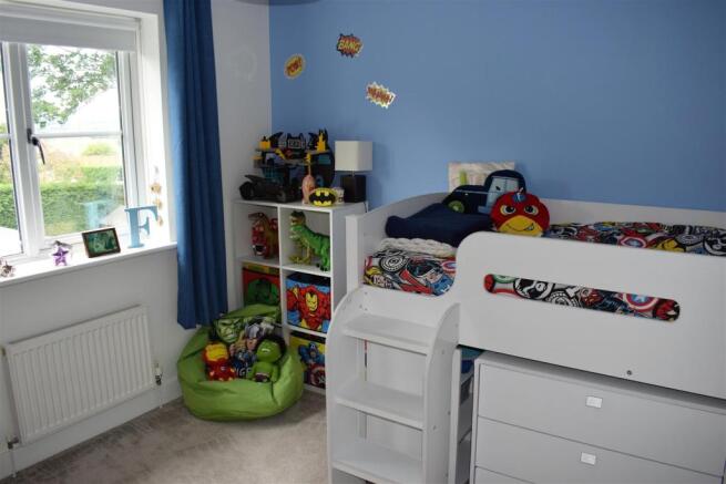 BEDROOM 4