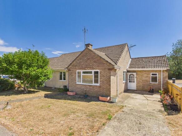 Front- Mark Stephens EweMove Newmarket and Soham