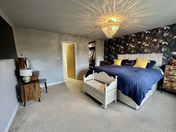 3 bed Detached for sale Image 6