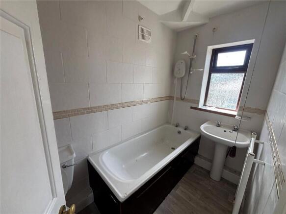 3 bed Semi-Detached for sale Image 8