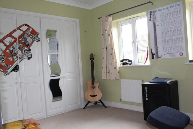 Photo 8