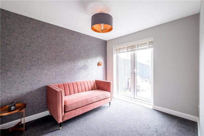 Family / Bedroom 4