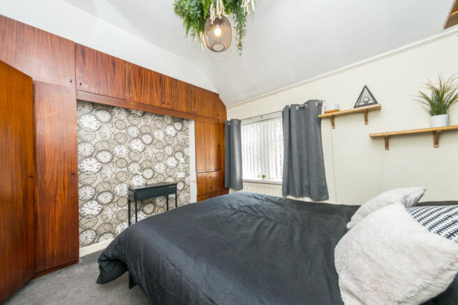 2 bed Semi-Detached for sale Image 11