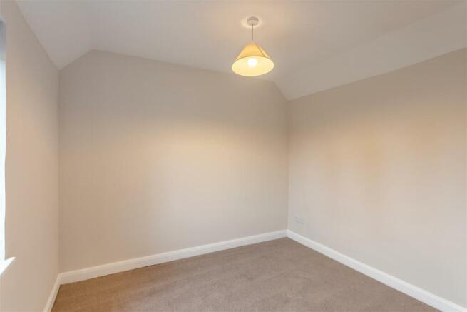 8622211-interior09.jpg