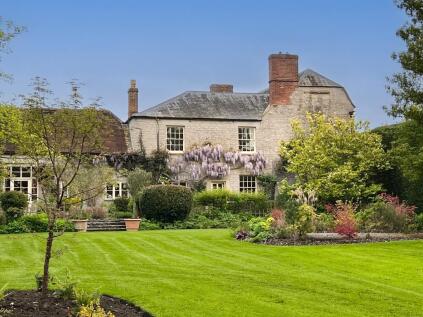 Lovington, Castle Cary, Somerset, BA7 7PP