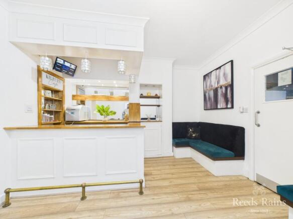 11 bed Semi-Detached for sale Image 7