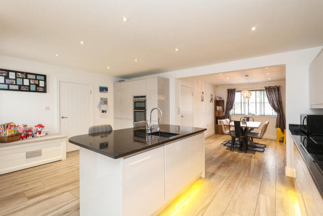 Breakfast Kitchen