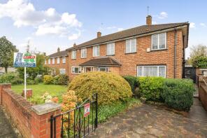 98, Kings Drive, Edgware HA8 8EG
