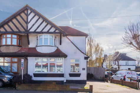 Valley Hill, Loughton, IG10