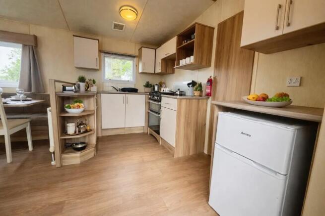 2014 ABI Eminence, Carlton Meres Holiday Park, Carlton, Saxmundham, Suffolk, IP17 2QP photo 5