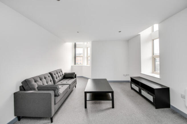 1 bed Apartment to rent Image 6