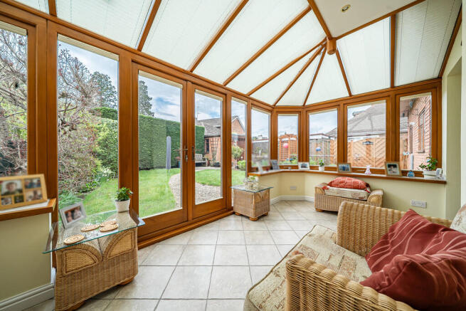 1442111-8-69d7f31...