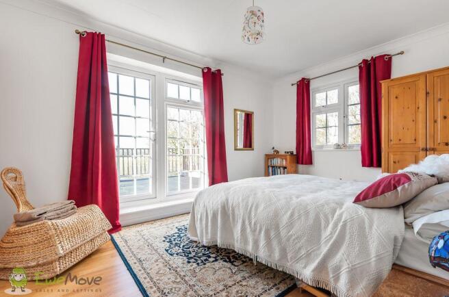 Bedroom 4 (Double)