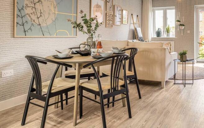 Living/Dining Area