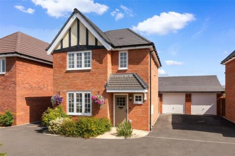 Wadham Way, Evesham, Worcestershire, WR11