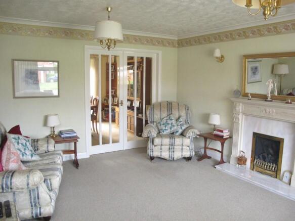 Lounge Reverse