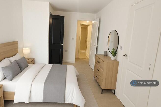 Master Bedroom With En Suite Bathroom