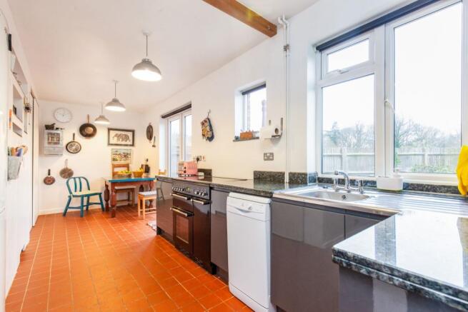 Kitchen/breakfast ro