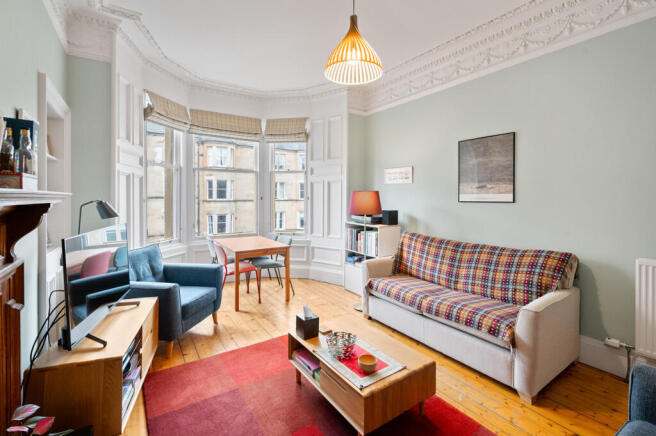 Sitting/Dining Room of 56 (Flat 3) Spottiswoode Street