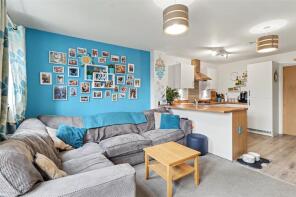 24, Boulder Clay Way, Barnstaple EX31 3WH