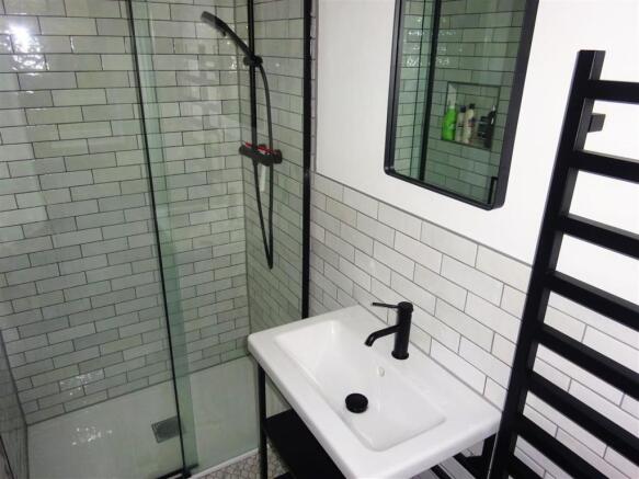 Ensuite Shower Room