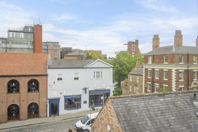 2 bed Apartment for sale Image 7