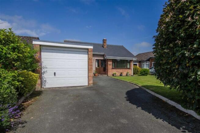 DETACHED GARAGE