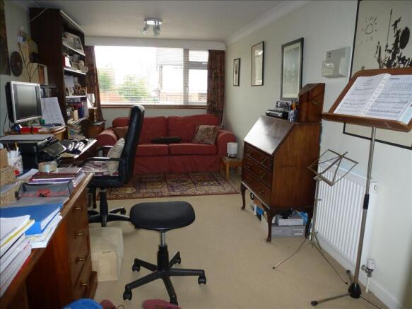 Photo 3