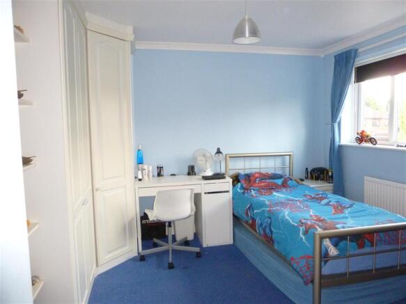 Photo 9