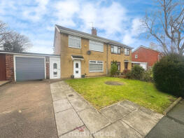 15, Mansion Court Gardens, Thorne, Doncaster DN8 5BN
