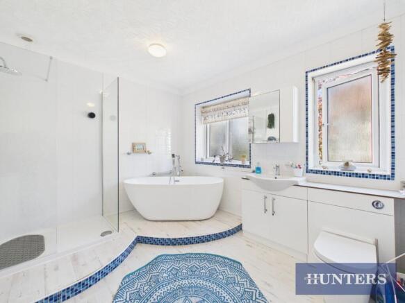 4 bed Maisonette for sale Image 12