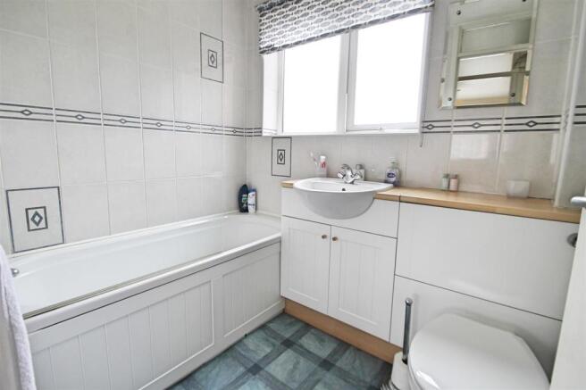 Family Bathroom: