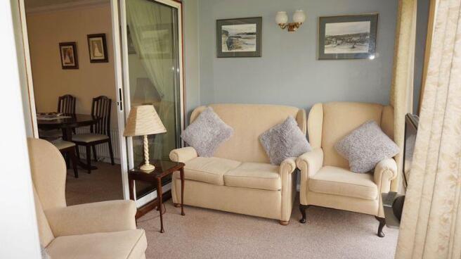 145a Rushgreen...