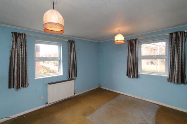 Master Bedroom.JPG